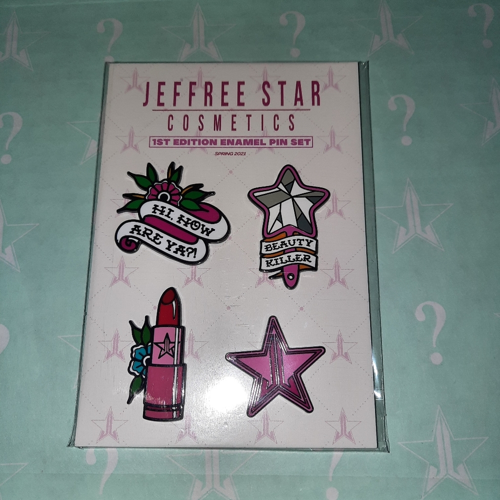 Exclusive Pin Set
